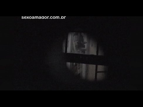 ❤️ Blondie word in die geheim video-opgeneem deur 'n buurtvoyeur wat agter hol bakstene versteek is ❌ Sluts by porn af.analizatorkrovi.ru ❌️❤